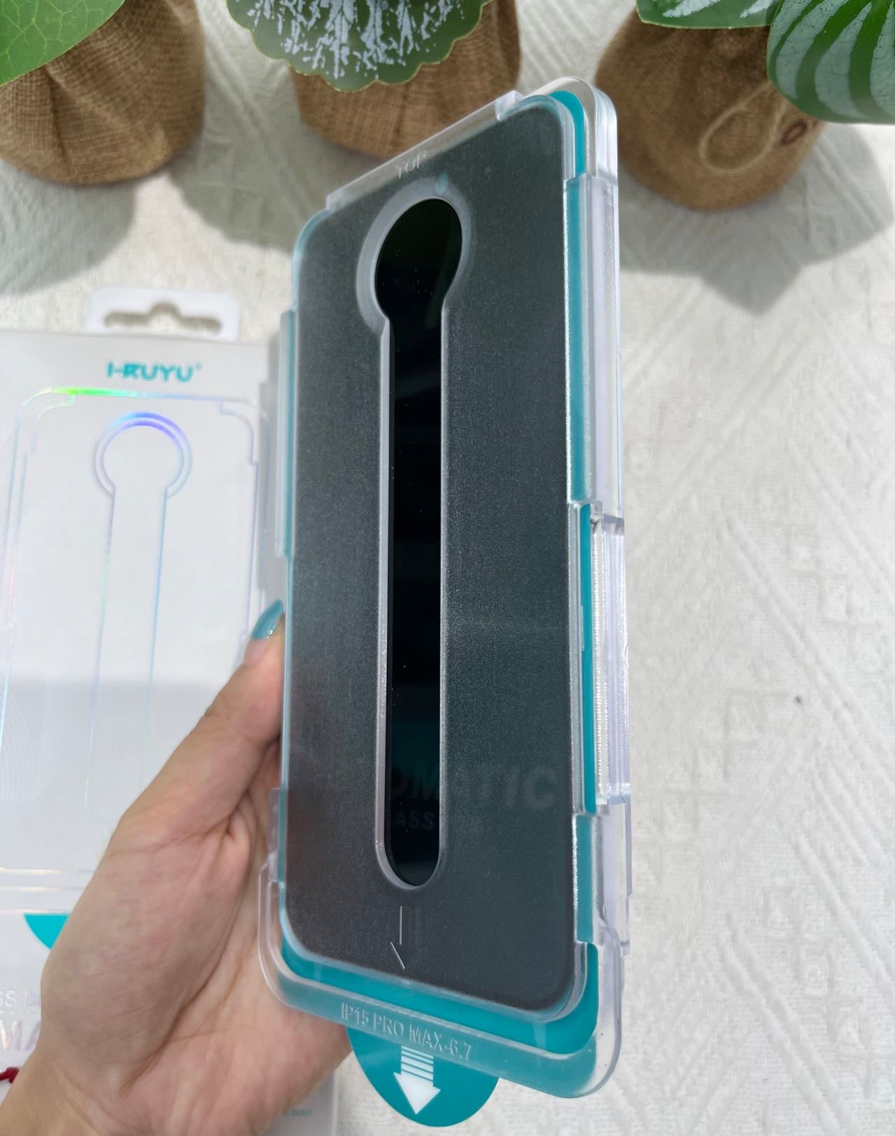 Защитное антистатическое стекло для iPhone Ghost с инструментом для установки
